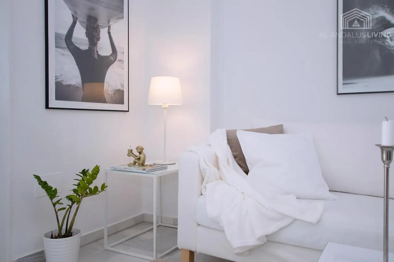 Scandinavian Style Apartment With Amazing Sea Views And South West Facing Sunny Terrace In Miraflores Walking Distance To The Beach! Málaga
