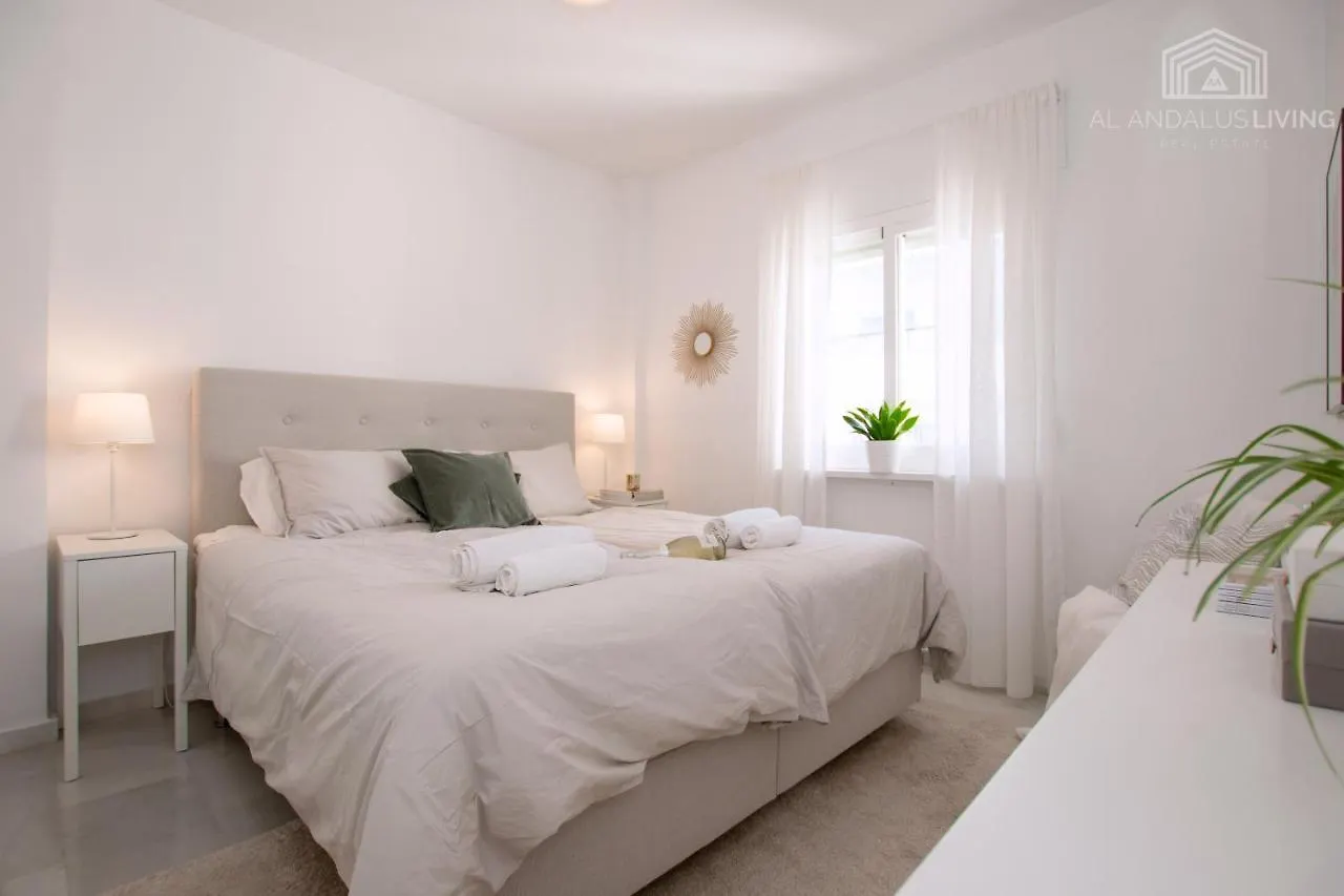 Scandinavian Style Apartment With Amazing Sea Views And South West Facing Sunny Terrace In Miraflores Walking Distance To The Beach! Málaga