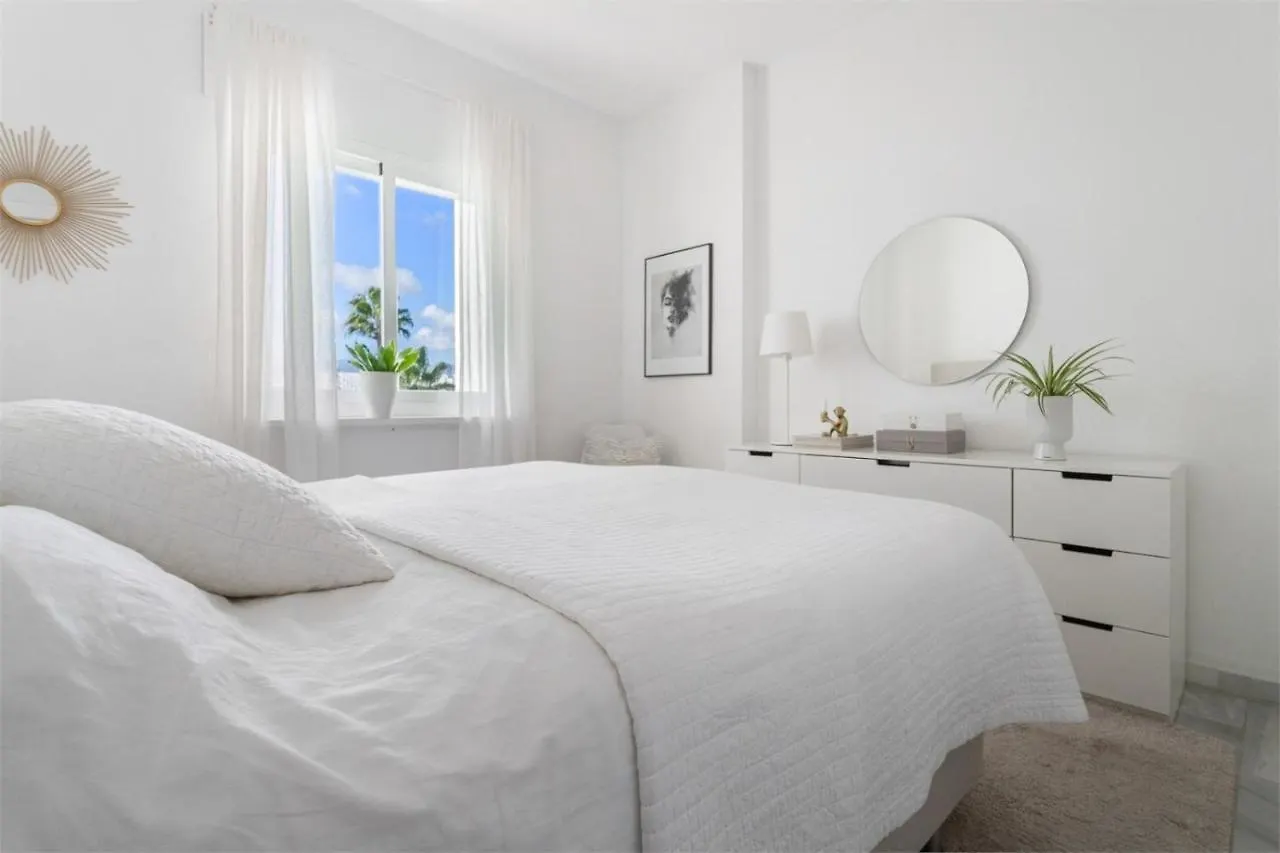 Scandinavian Style Apartment With Amazing Sea Views And South West Facing Sunny Terrace In Miraflores Walking Distance To The Beach! Málaga